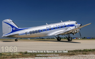 Douglas DC-3 in Air France colors - Istres, FR